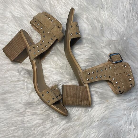 Tan suede studded sandals - Picture 2 of 6